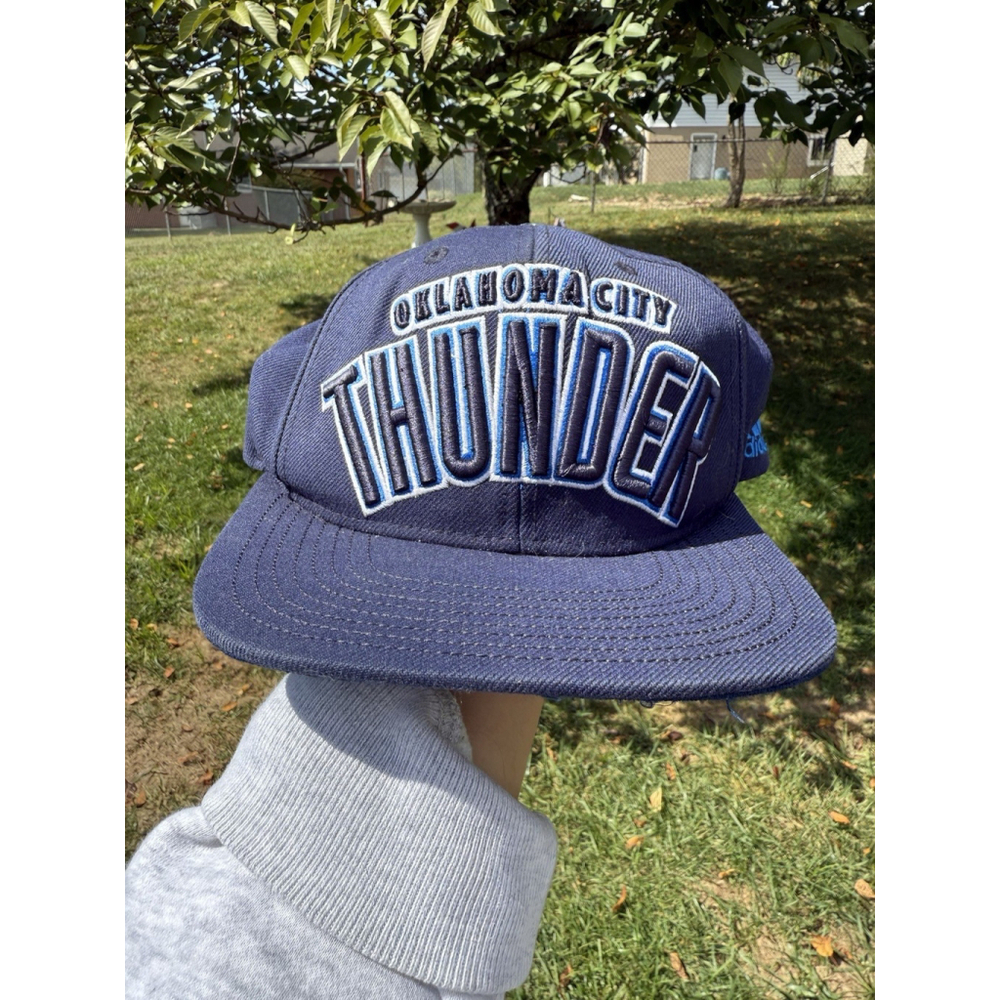 Vintage NBA Adidas Oklahoma City Thunder Draft Cap Embroidered SnapBack